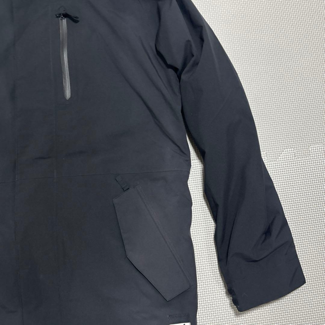 バートン　スノーボードウェア　黒　ゴアテックス　Mサイズ