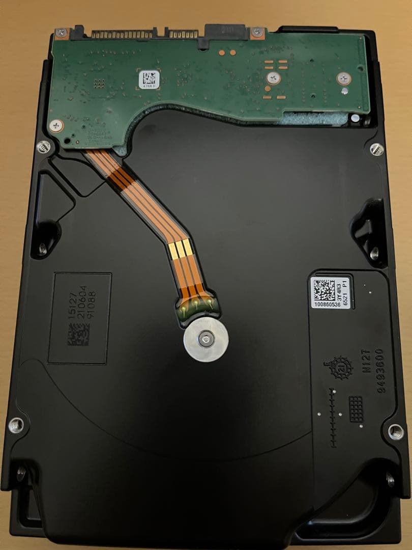 Seagate Exos X18 18TB 内蔵型HDD