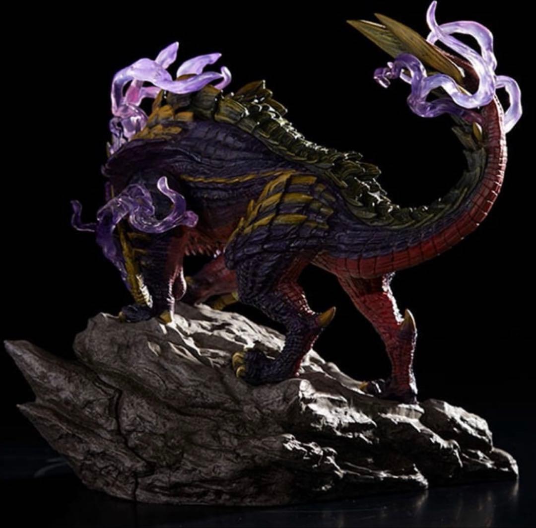 未開封 カプコン　モンスターハンター　クリエイターズモデル 怨虎竜 マガイマガド