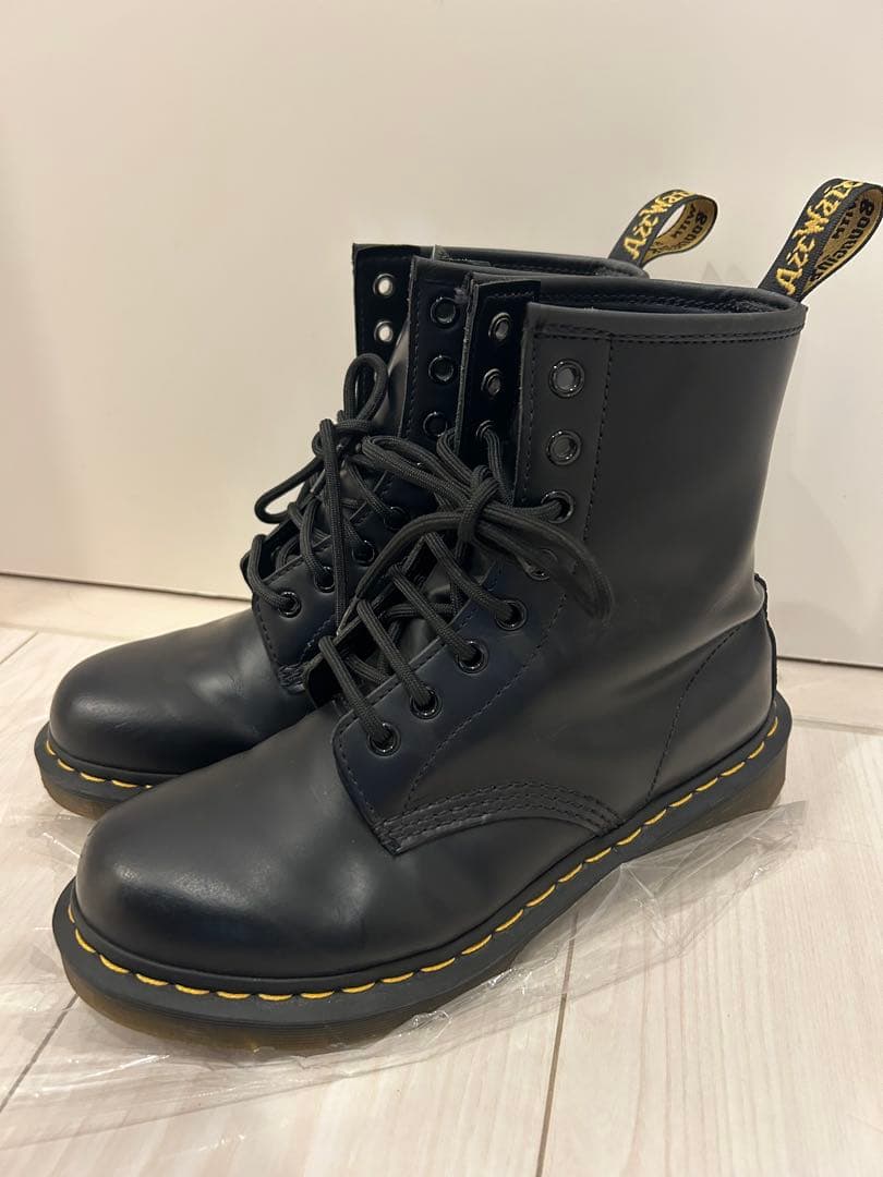美品✨ブラックレザーブーツ ミッドカット