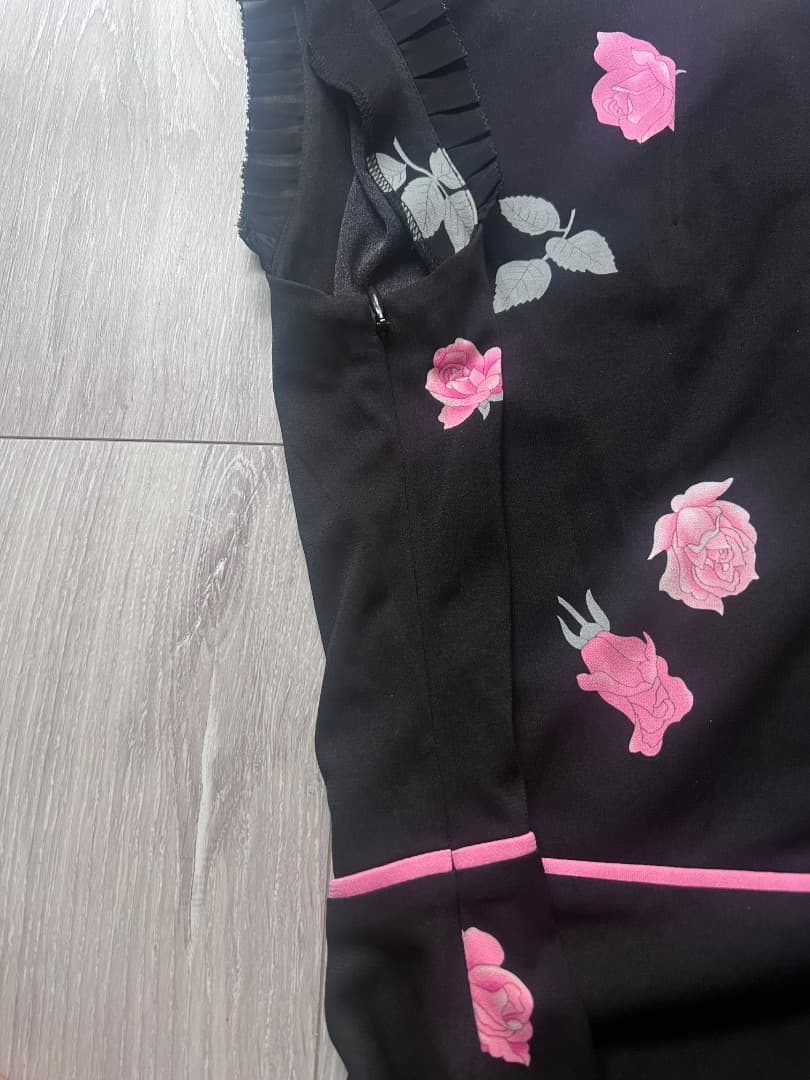 専用 美品 LEONARD カンカン素材 ノースリーブワンピース ローズ 薔薇