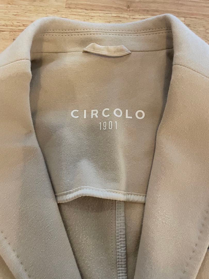 CIRCOLO1901 48 ライトベージュ極美品 めちゃくちゃかっこいいです。