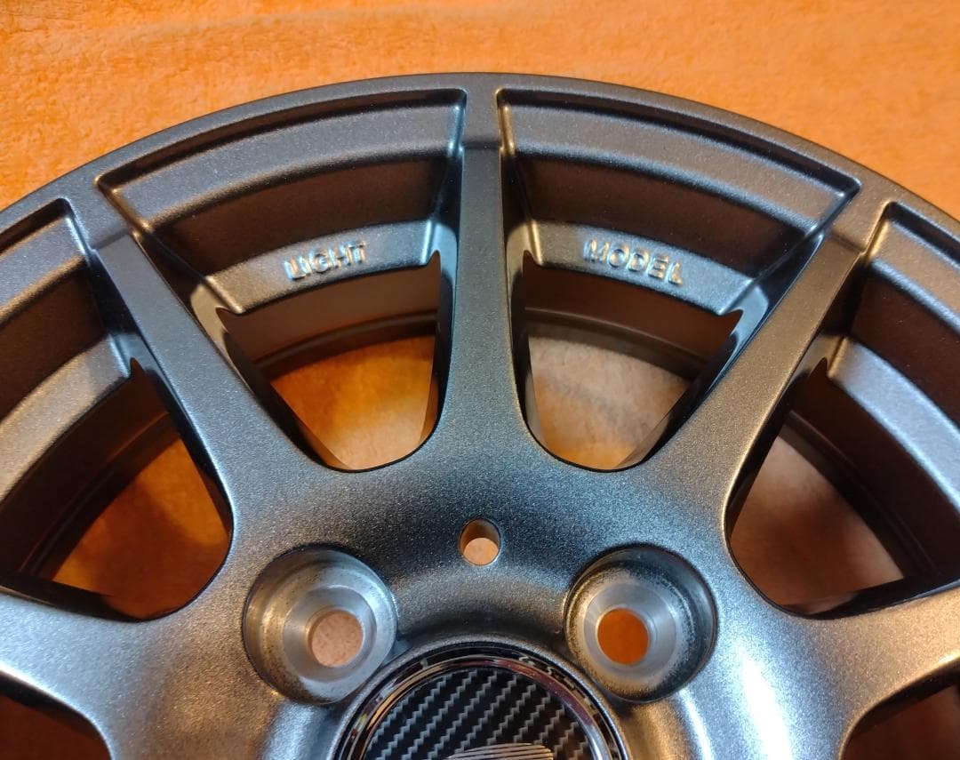 <未使用・未走行> MID A-TECH シュナイダー (14インチ 1本)