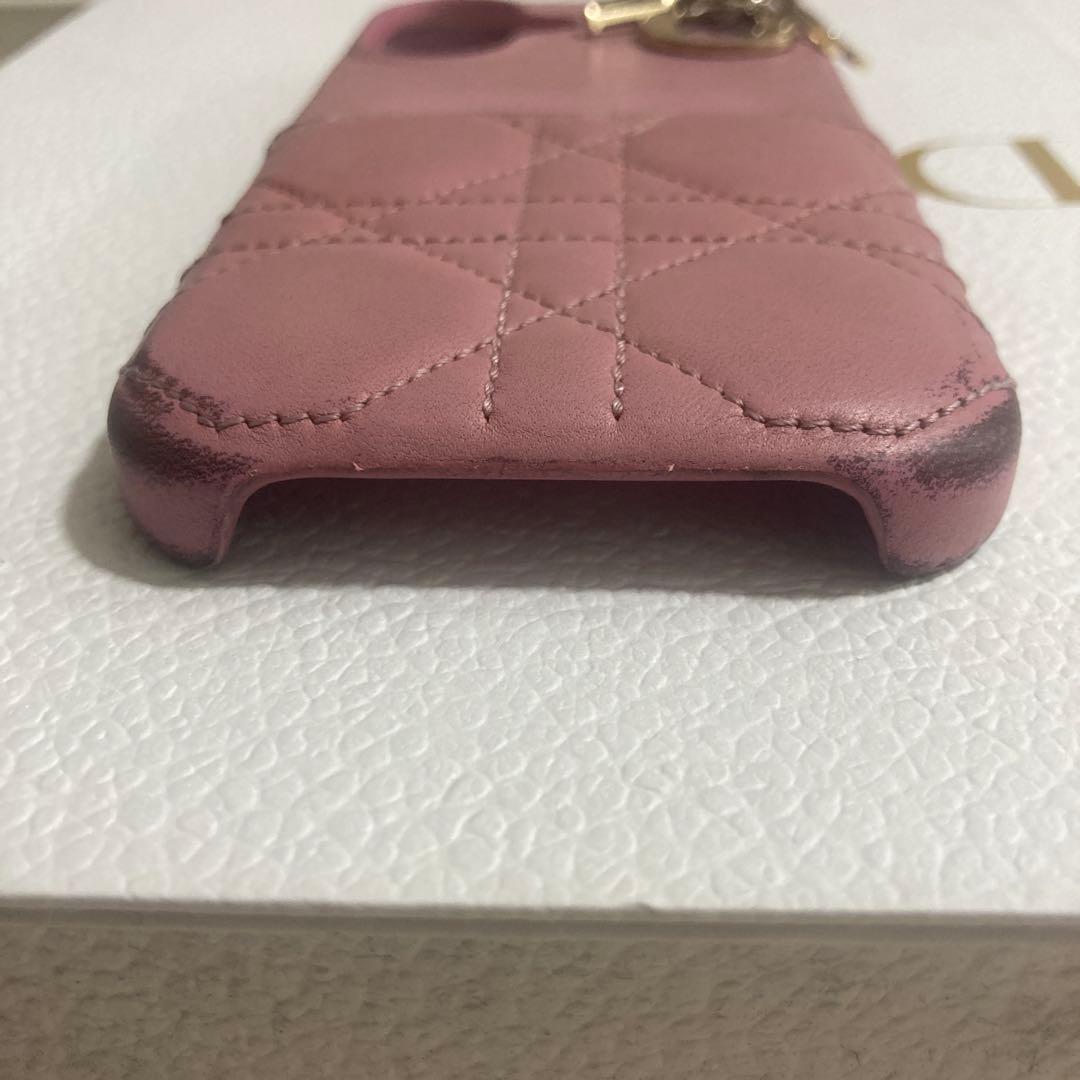 【新機種！良品】Dior　LADY DIOR　iPhone16ケース　羊革