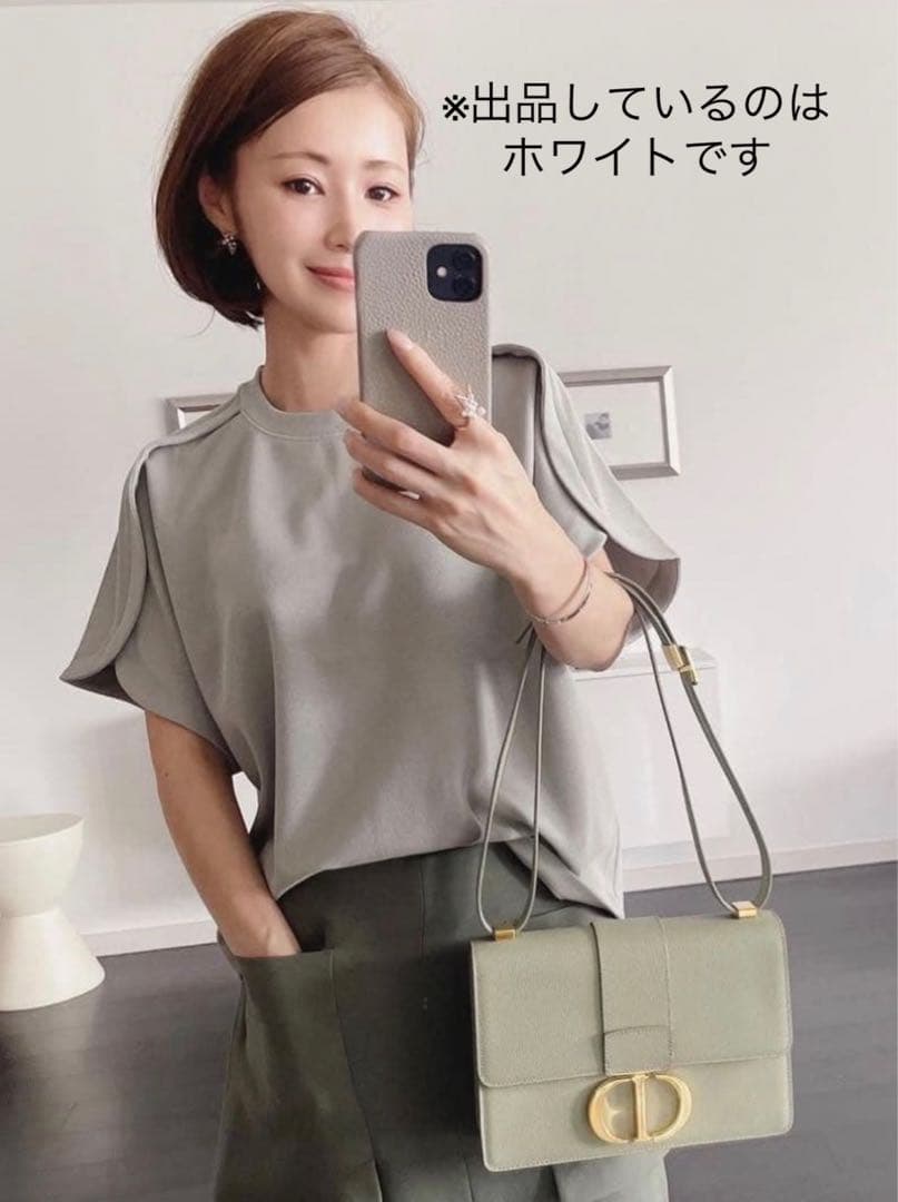 新品❣️YONFA ヨンファ チューリップスリーブティー ホワイト 半袖カットソー