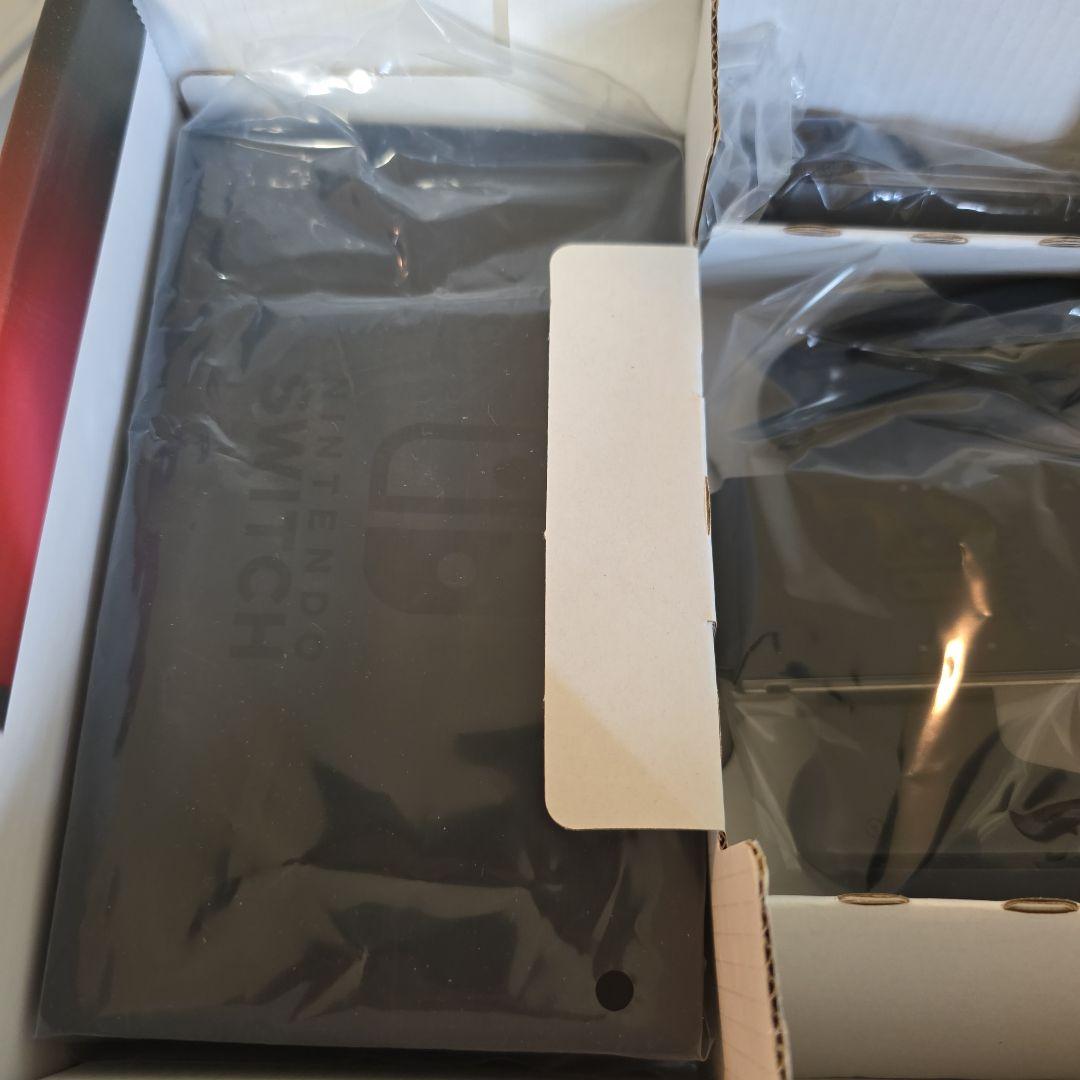 ★任天堂　switch　本体　おまけ付★