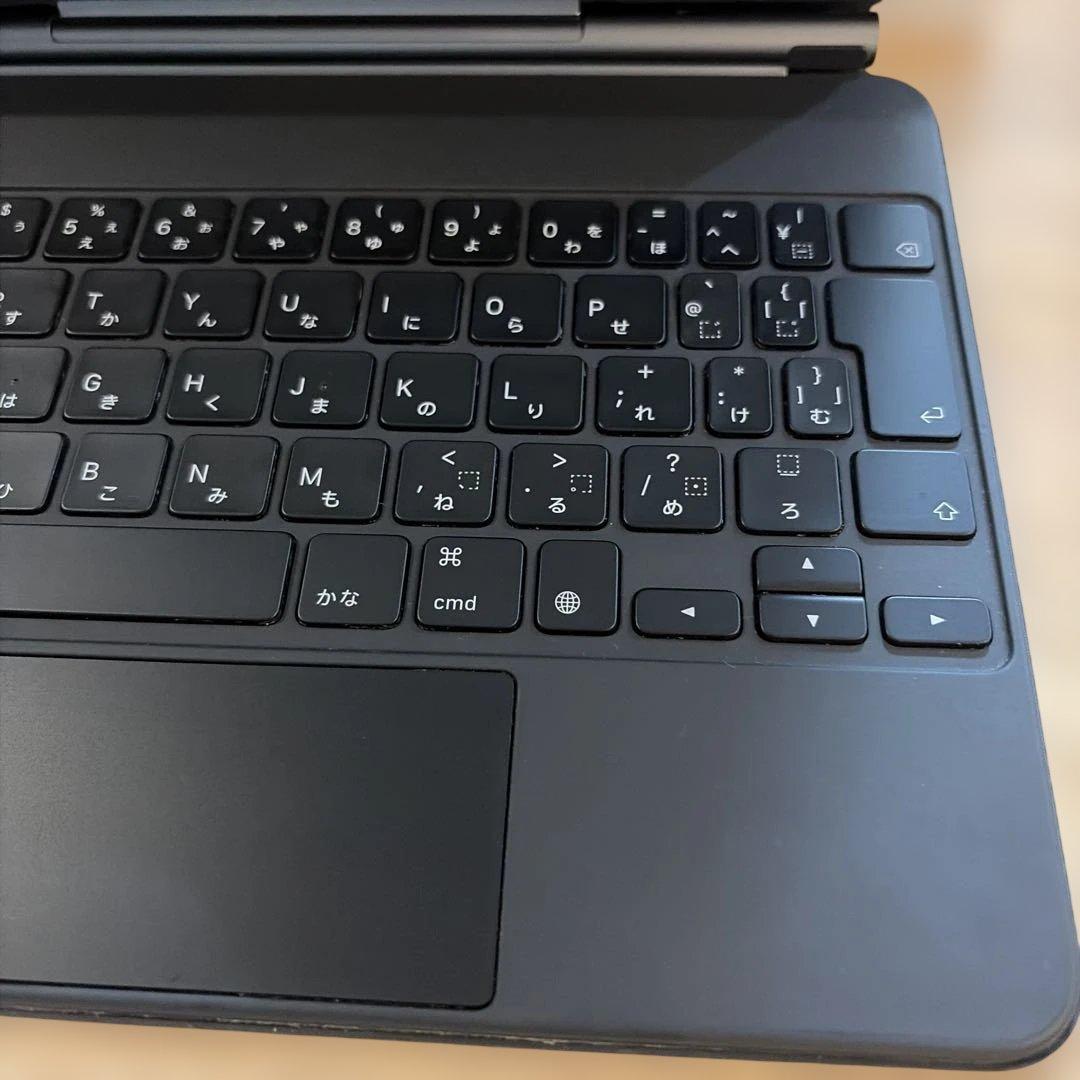 Apple iPad Magic Keyboard 純正　A2261