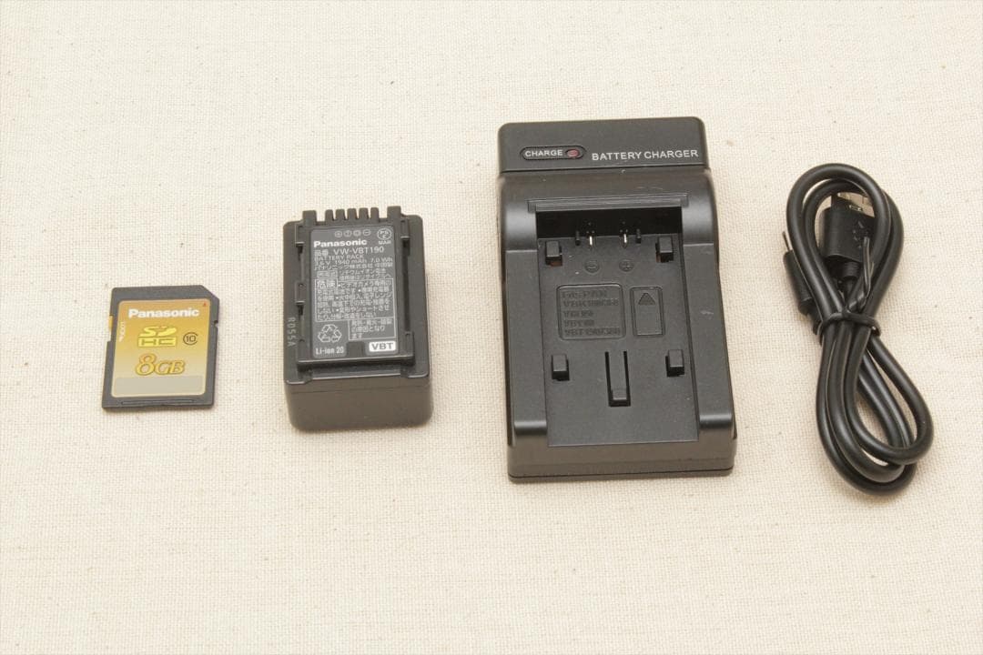 スマホ転送！Panasonic HC-V520M　ビデオカメラ　SD付き