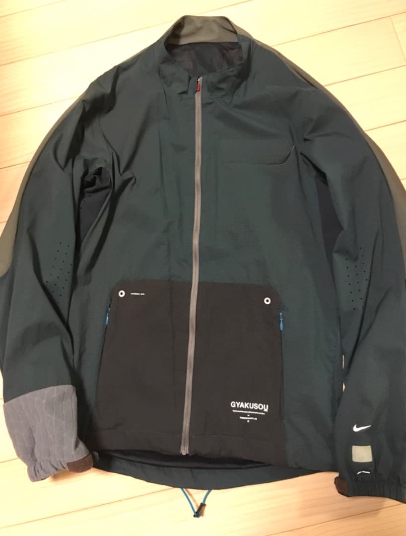 NIKE×undercover GYAKUSOランニングジャケット