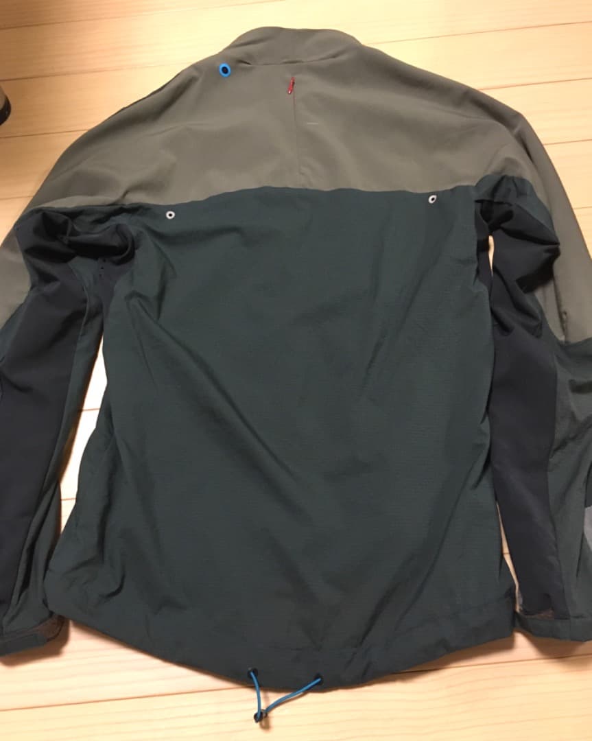 NIKE×undercover GYAKUSOランニングジャケット