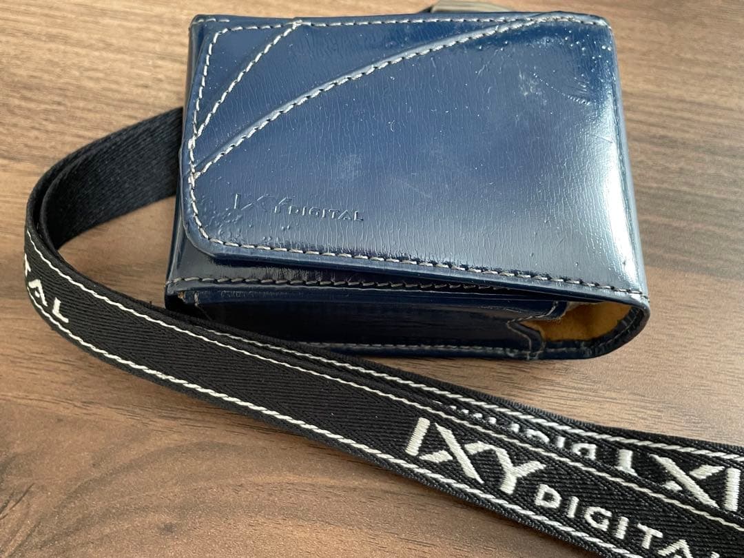 ⭐︎Canon IXY DIGITAL 810 IS シルバー　純正ソフトケース付