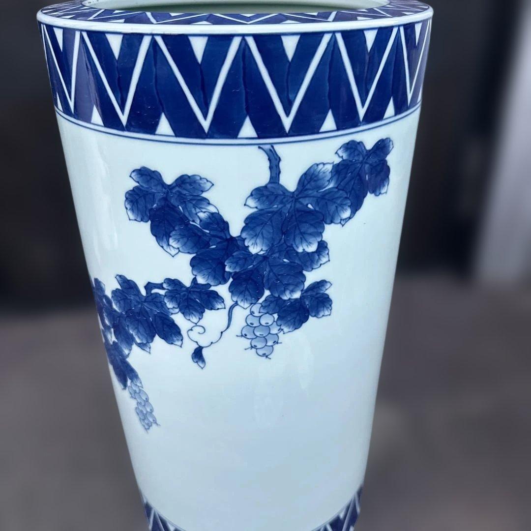 お値下げ❣️青と白のブドウモチーフ陶器　傘立て