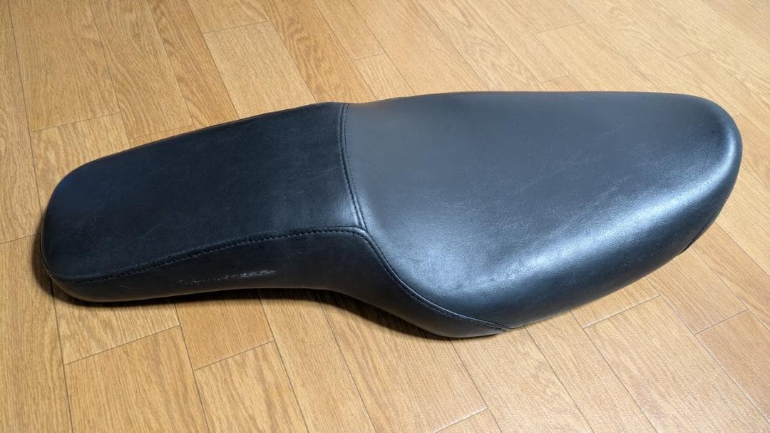 〜03年 スポーツスター 純正 シート
