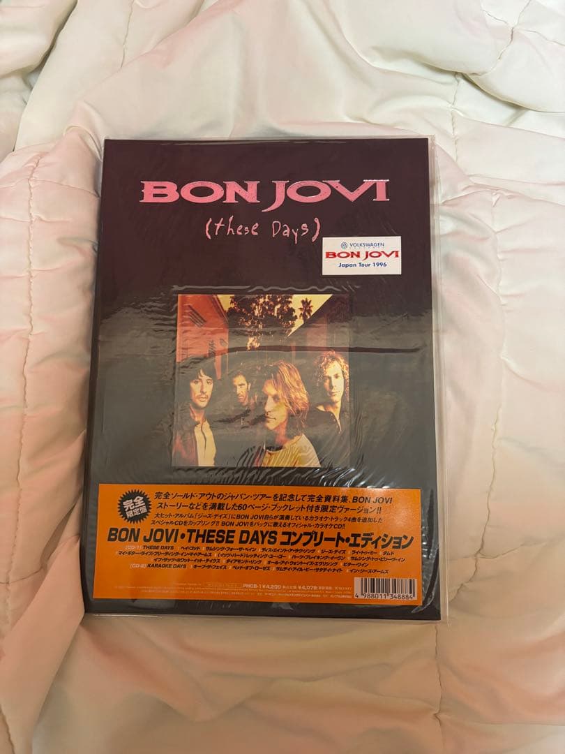 bon jovi ボンジョヴィ　CD 本　写真集　色々　セット