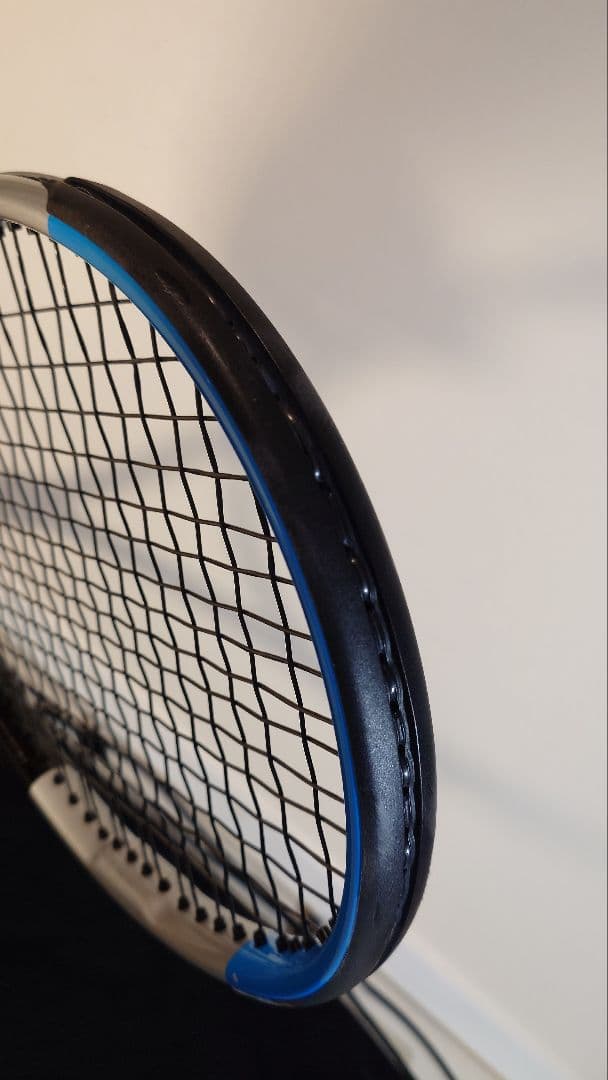 Wilson ULTRA TOUR 95CV（グリップサイズ２）