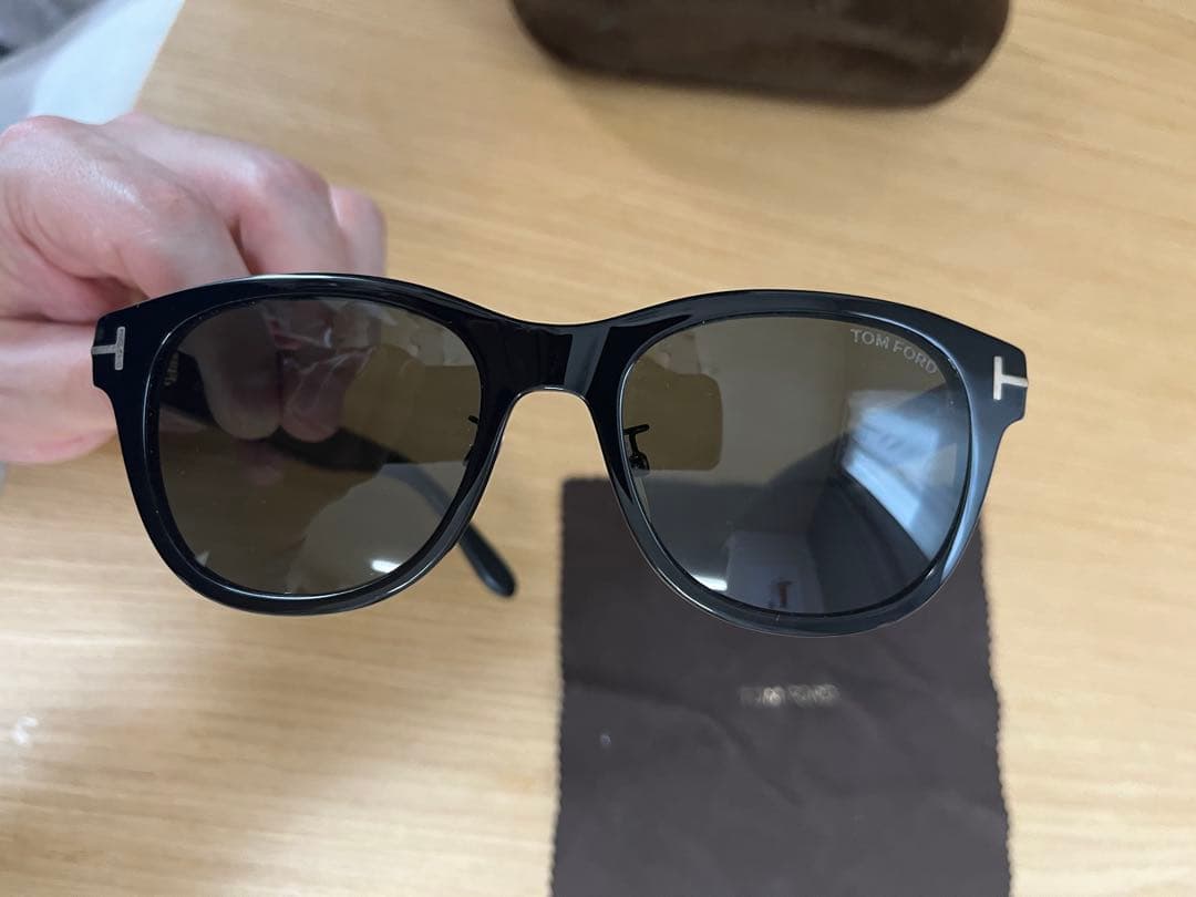 TOM FORD TF-9257 サングラス ケース付き