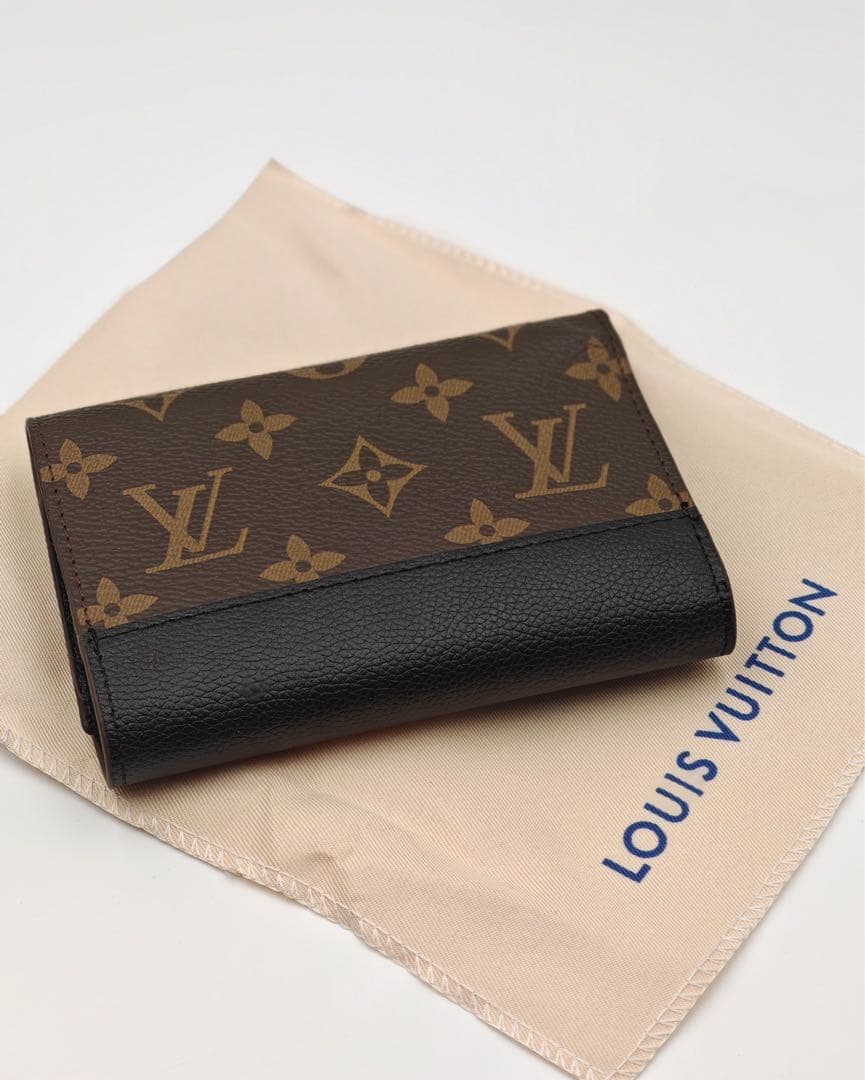 【美品】LOUIS VUITTON モノグラム ポルトフォイユ パラスコンパク