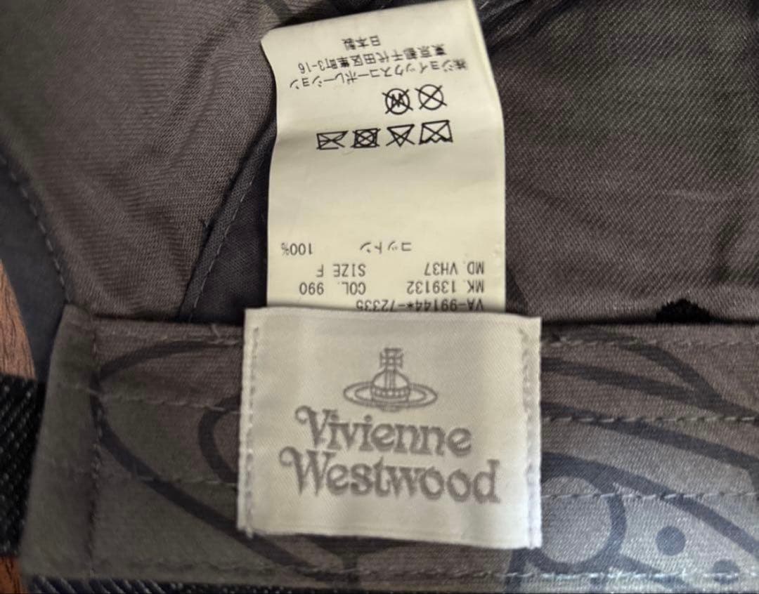 ハ*ン様 ヴィヴィアンウエストウッド Vivienne Westwood キャッ