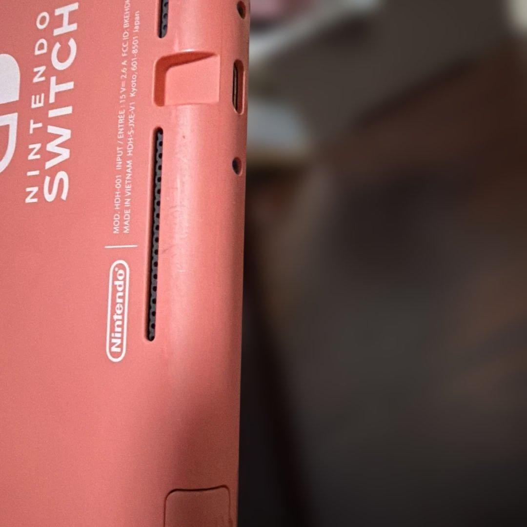 Nintendo Switch Lite コーラル　本体のみ