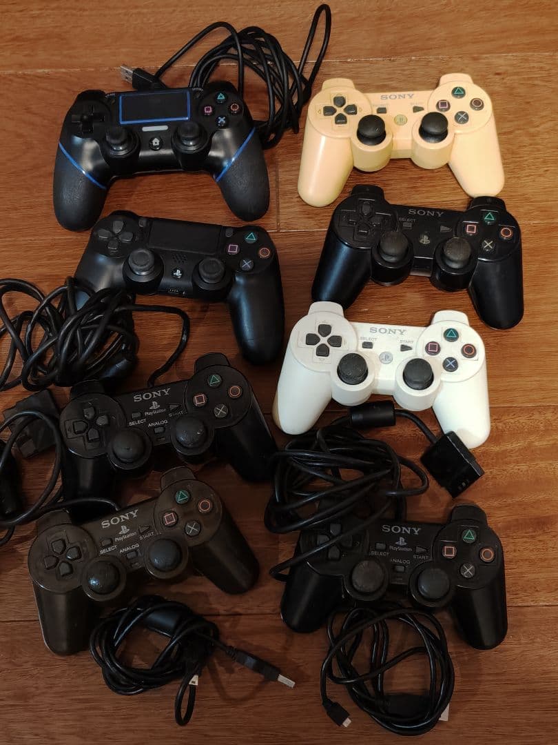 プレステ　ゲームコントローラー8個セット