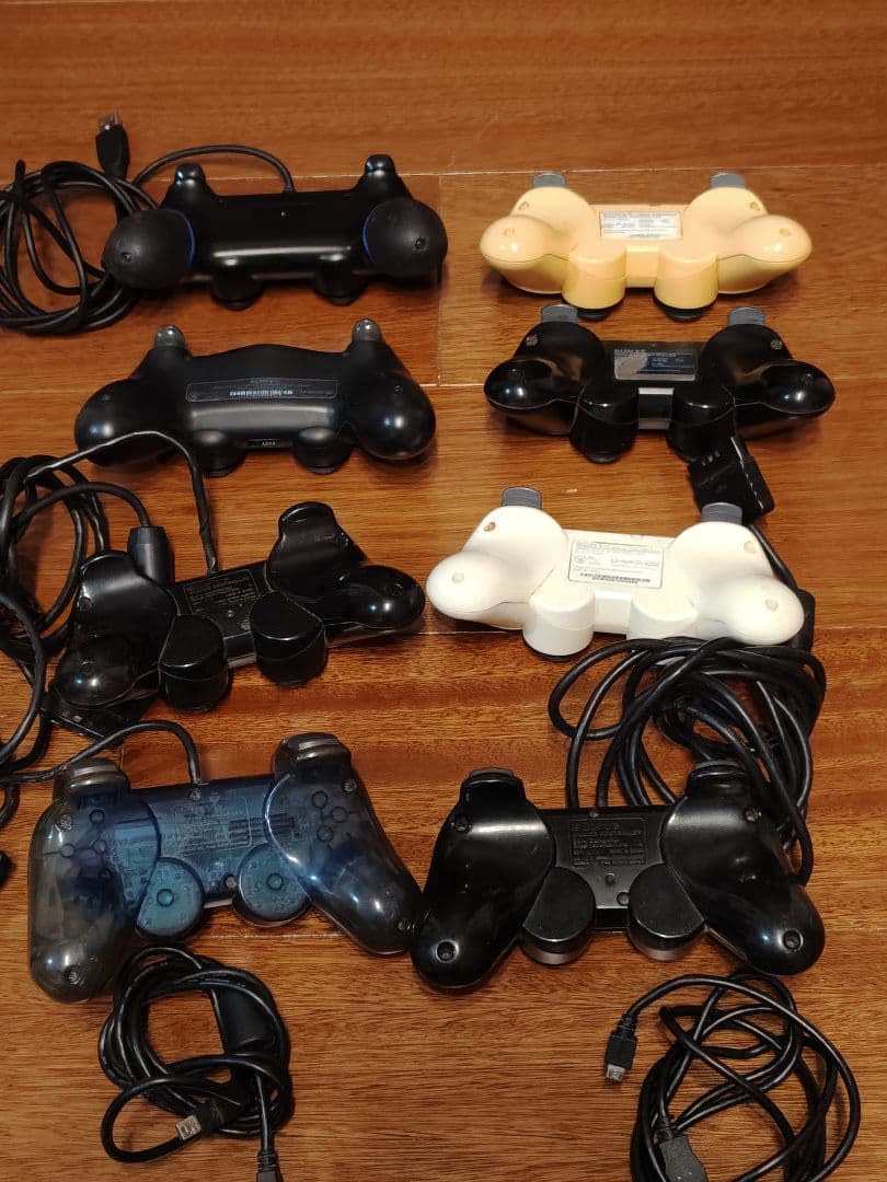 プレステ　ゲームコントローラー8個セット