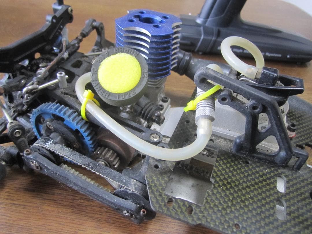 ガレージSeek 京商エンジンカー 2.4Gサンワプロポ M11X セット