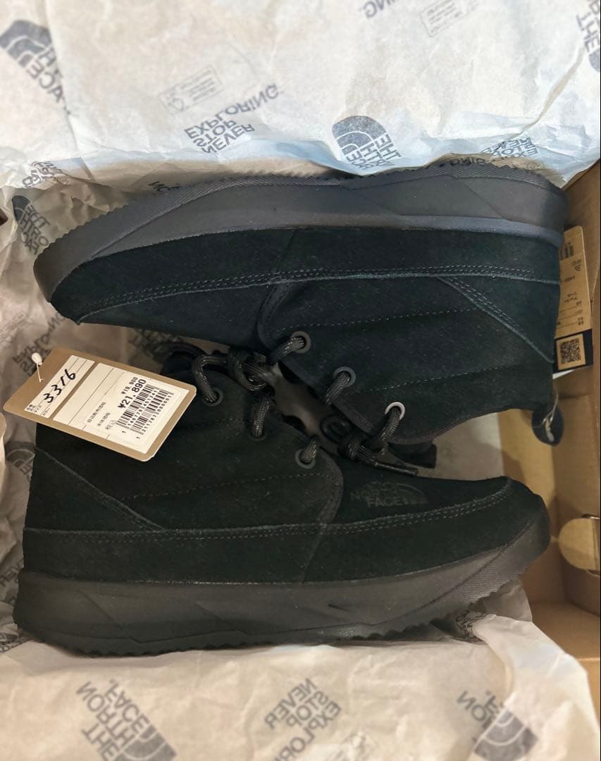 新品　North face ヌプシ　23.0cm