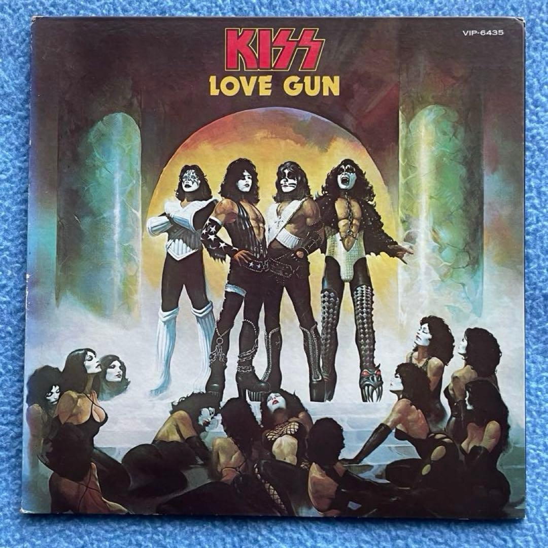 KISS レコード 4枚セット売り。 LOVE GUN 、DYNASTY、他