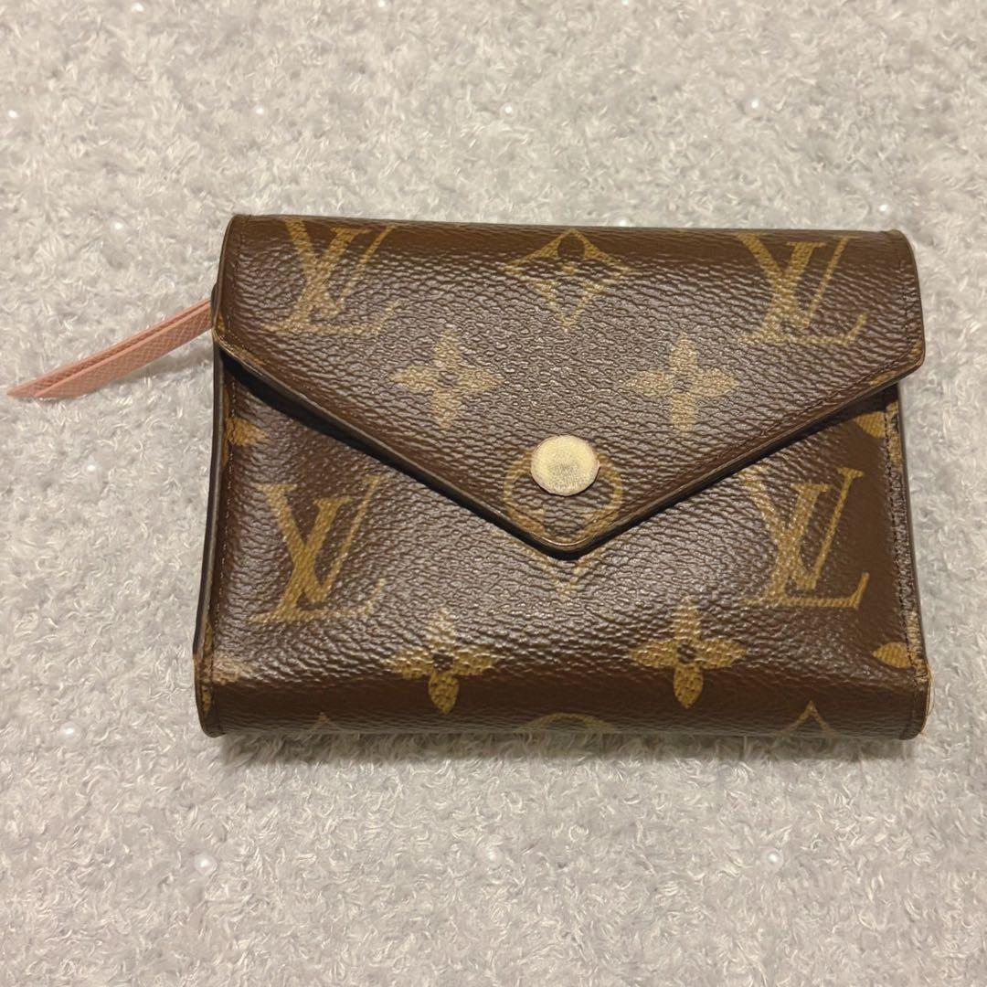 ルイヴィトン ヴィトン ポルトフォイユ・ヴィクトリーヌ ピンク 財布 折り財布