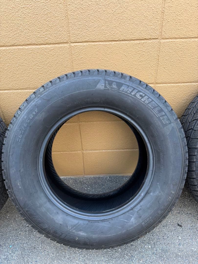 Michelin LATITUDE TOUR 17インチ265/65r17 4本