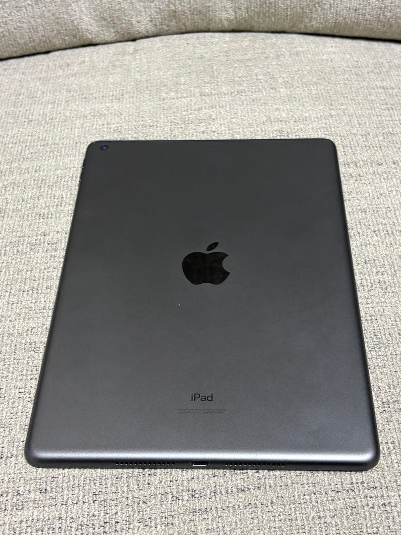 iPad 第9世代 64GB Wi-Fi スペースグレイ 10.2インチ