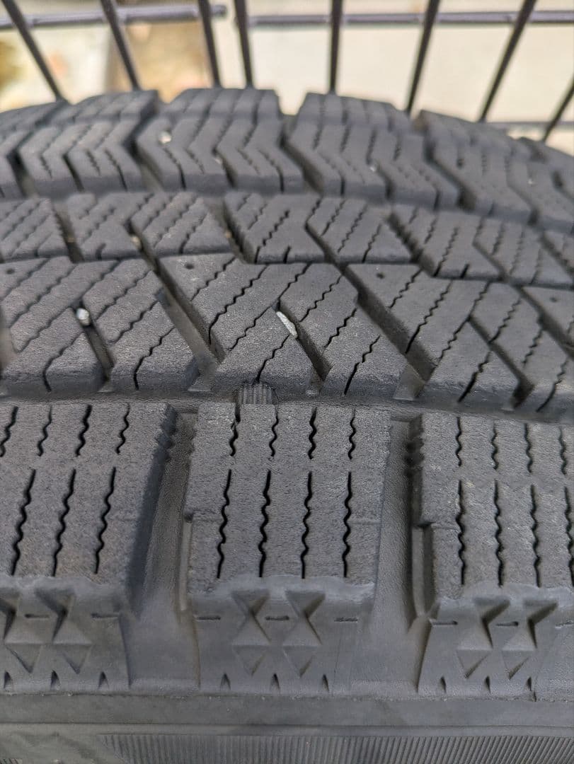 165/70R14 スタッドレスタイヤ　2本セット　その①　マーチより