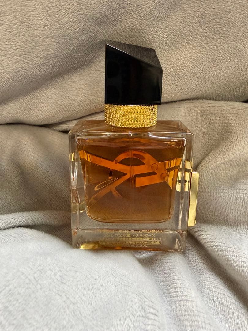 YSLリブレ オードパルファム 2回のみ使用 傷なし