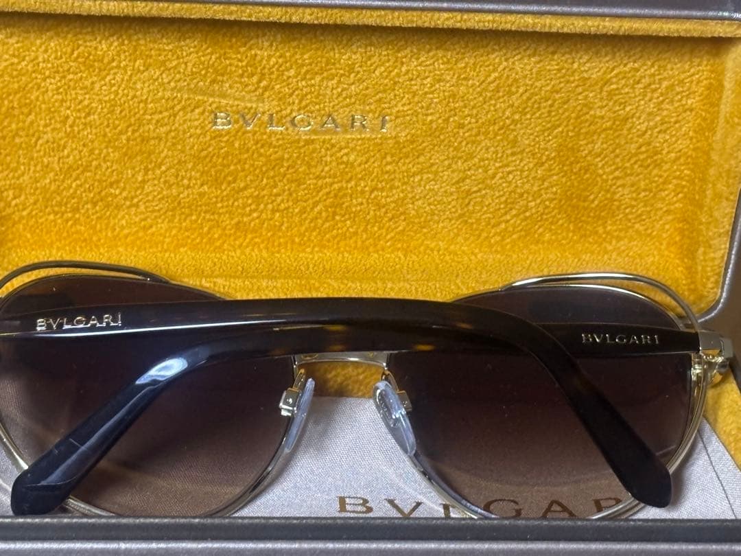 L*E様 【BVLGARI】サングラス　ケース付き　セルペンティ　ブルガリ　se