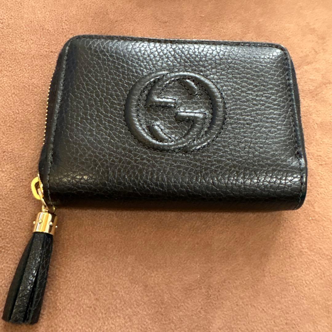 GUCCI グッチ　GGソーホー　レザー　ミニウォレット 黒