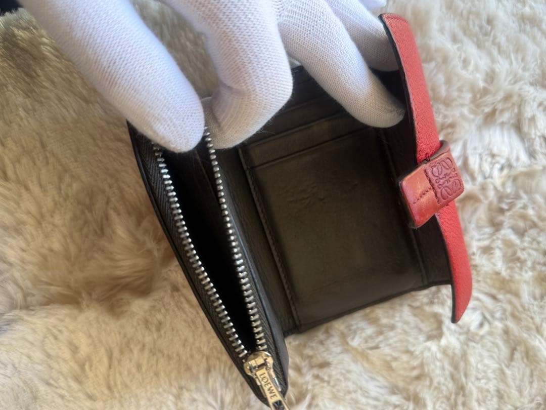 チ*コ様 LOEWE ロエベ レッド 赤 バーティカルウォレット スモール 三つ