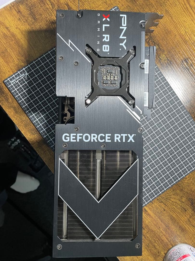 PNY GEFORCE RTX 4070 Ti 12GB OCモデル 最終値下げ