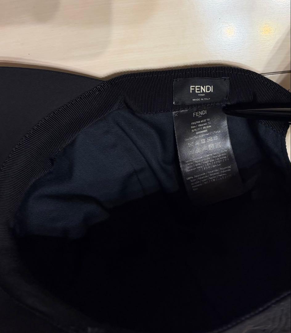 フェンディ　キャップ　【新品】【最安値】【早い者勝ち】