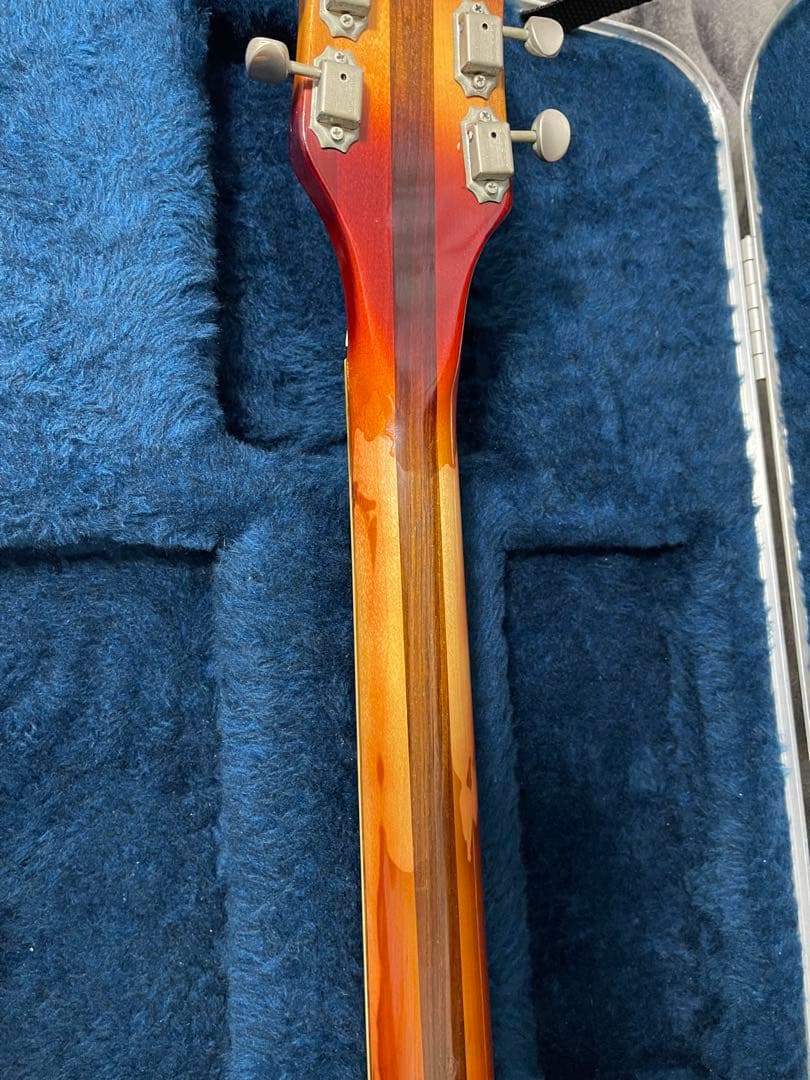 い*は様 Rickenbacker 360V64 amber fireglo