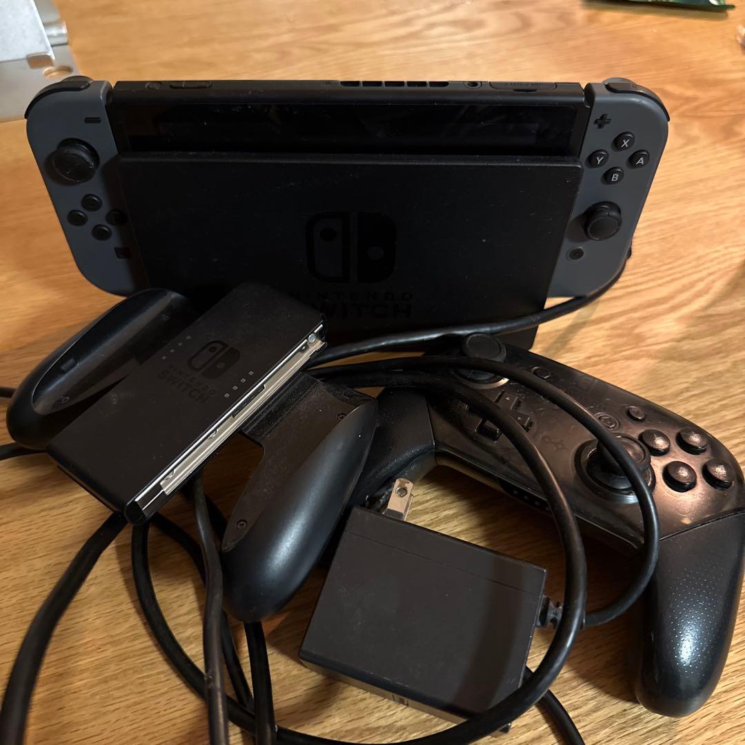 Nintendo Switch(初期型)本体 箱無し 動作確認済み