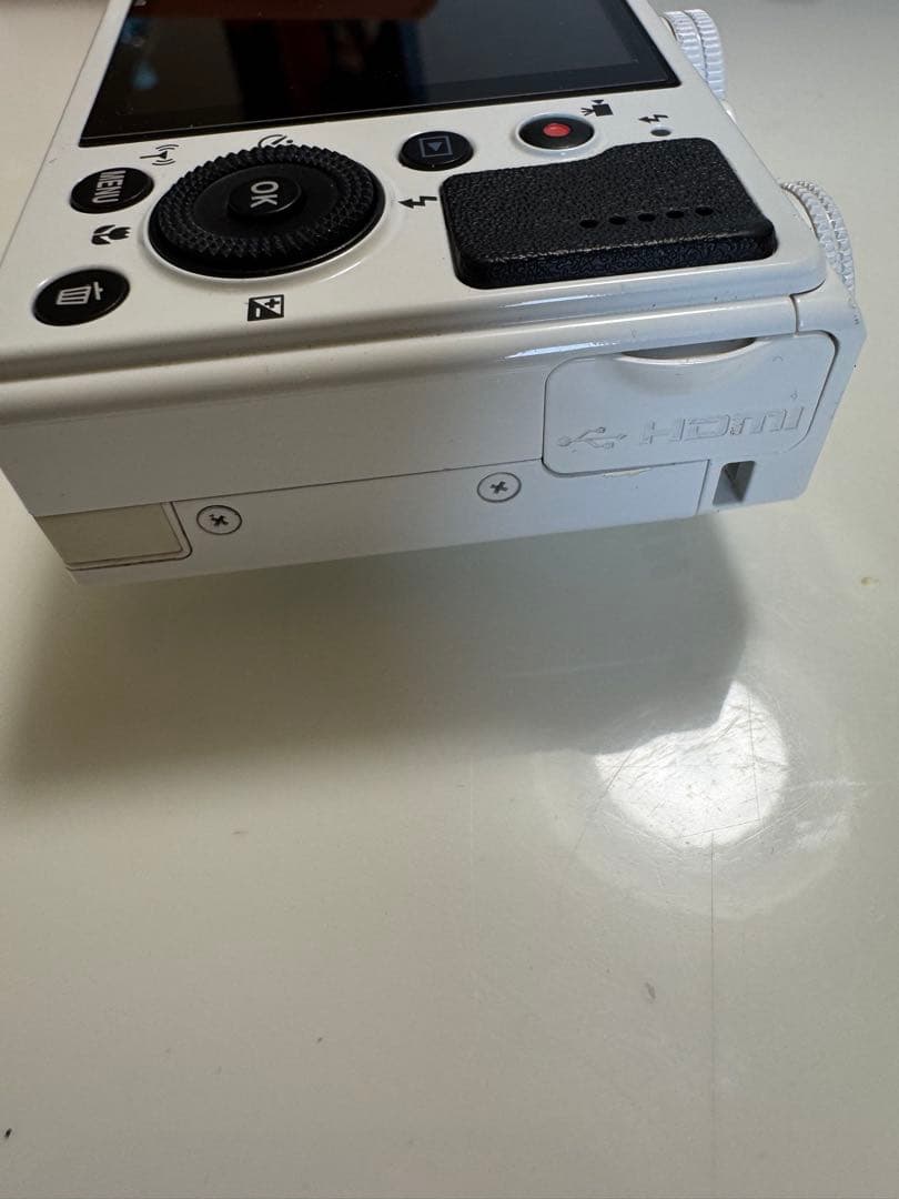 Nikon COOLPIX P340 ホワイト Wi-Fi機能付き