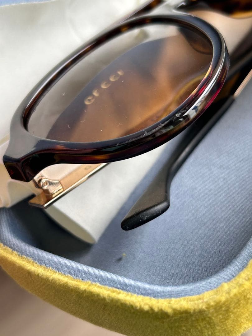 タイムセール正規店購入GUCCIグッチ サングラス GG0688S/002