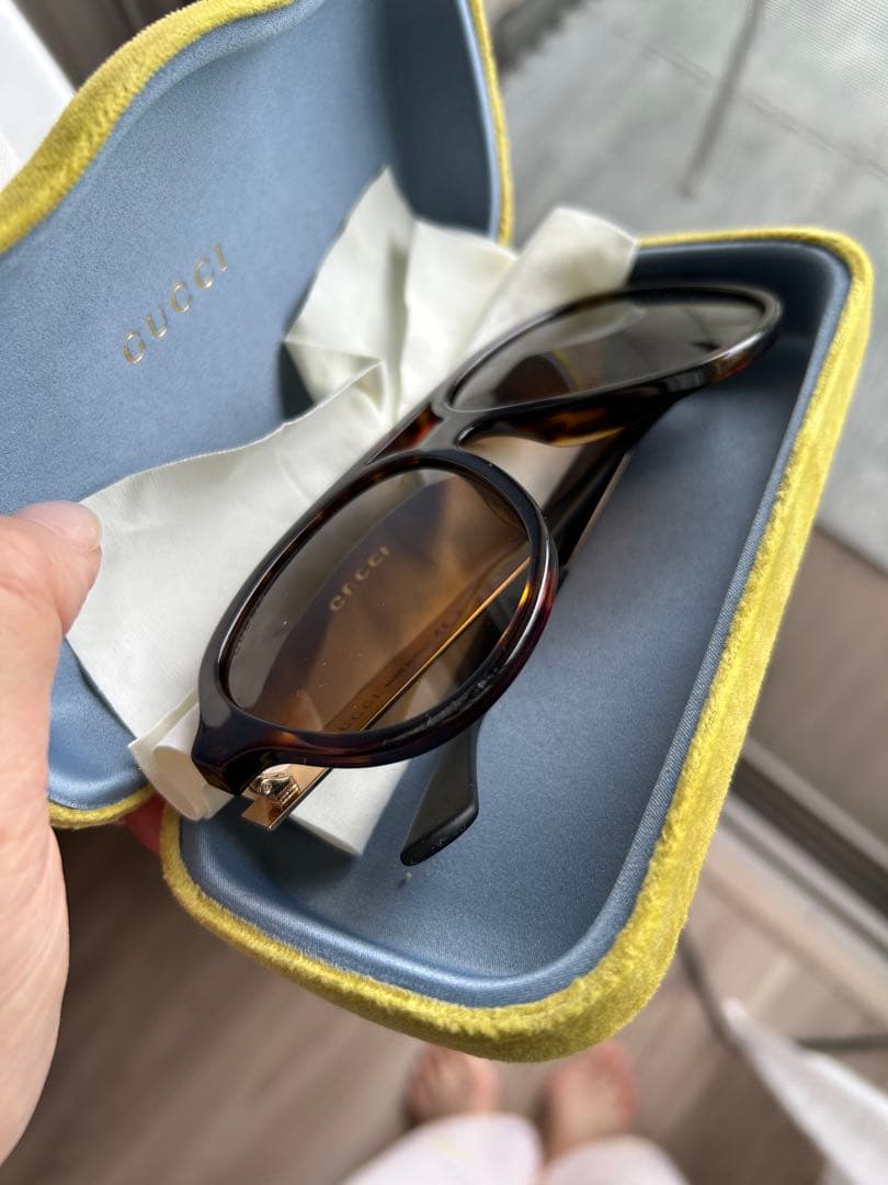 タイムセール正規店購入GUCCIグッチ サングラス GG0688S/002