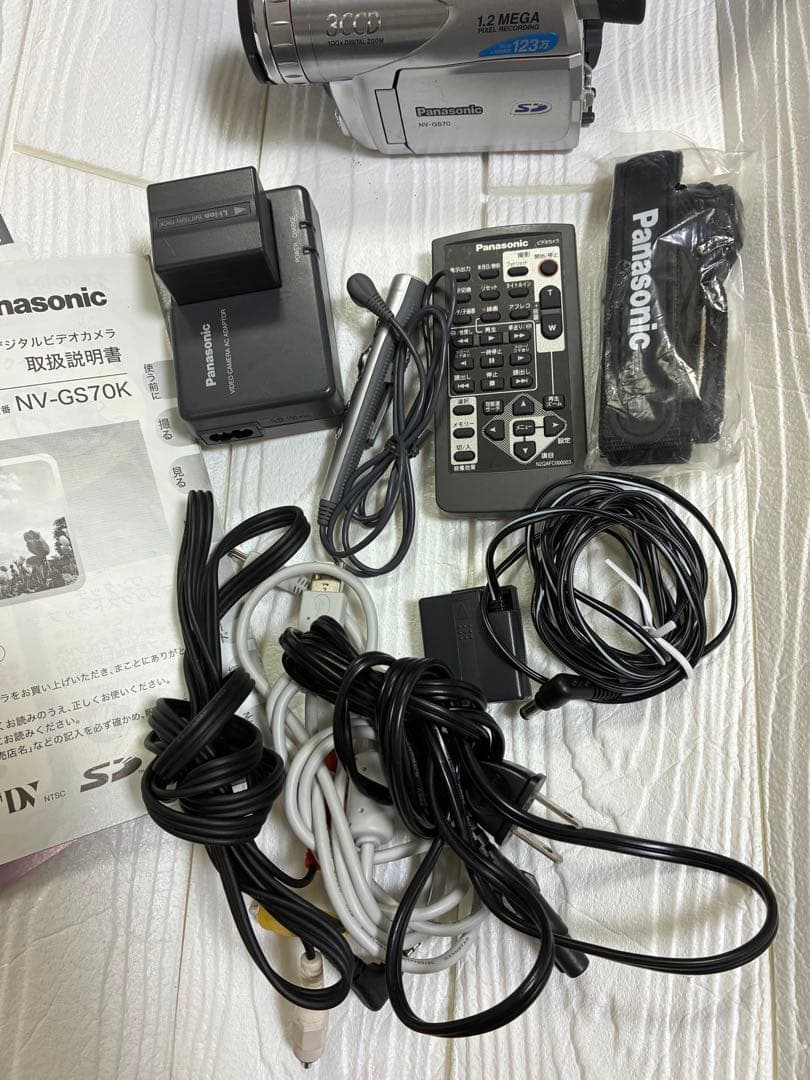 Panasonic NV-GS70K-S ビデオカメラ