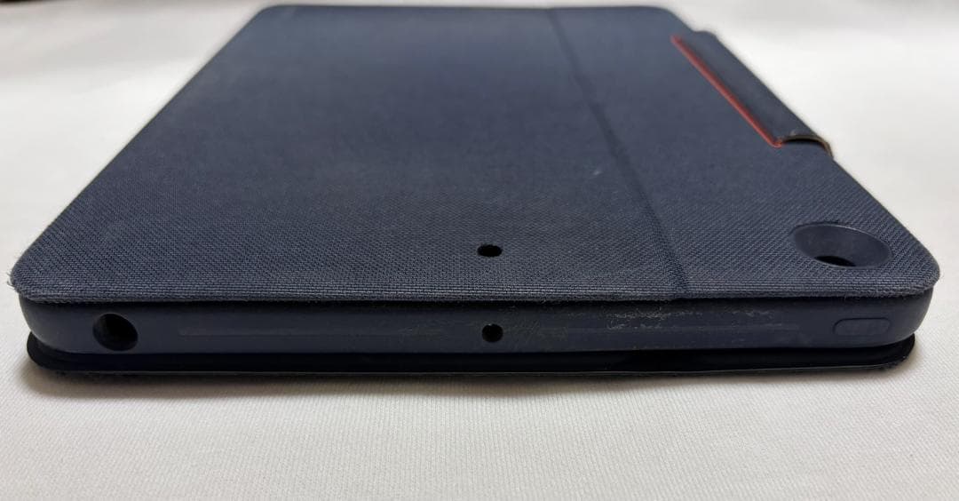 iPad 第9世代 64GB Wi-Fiモデル シルバー キーボード・充電器付き