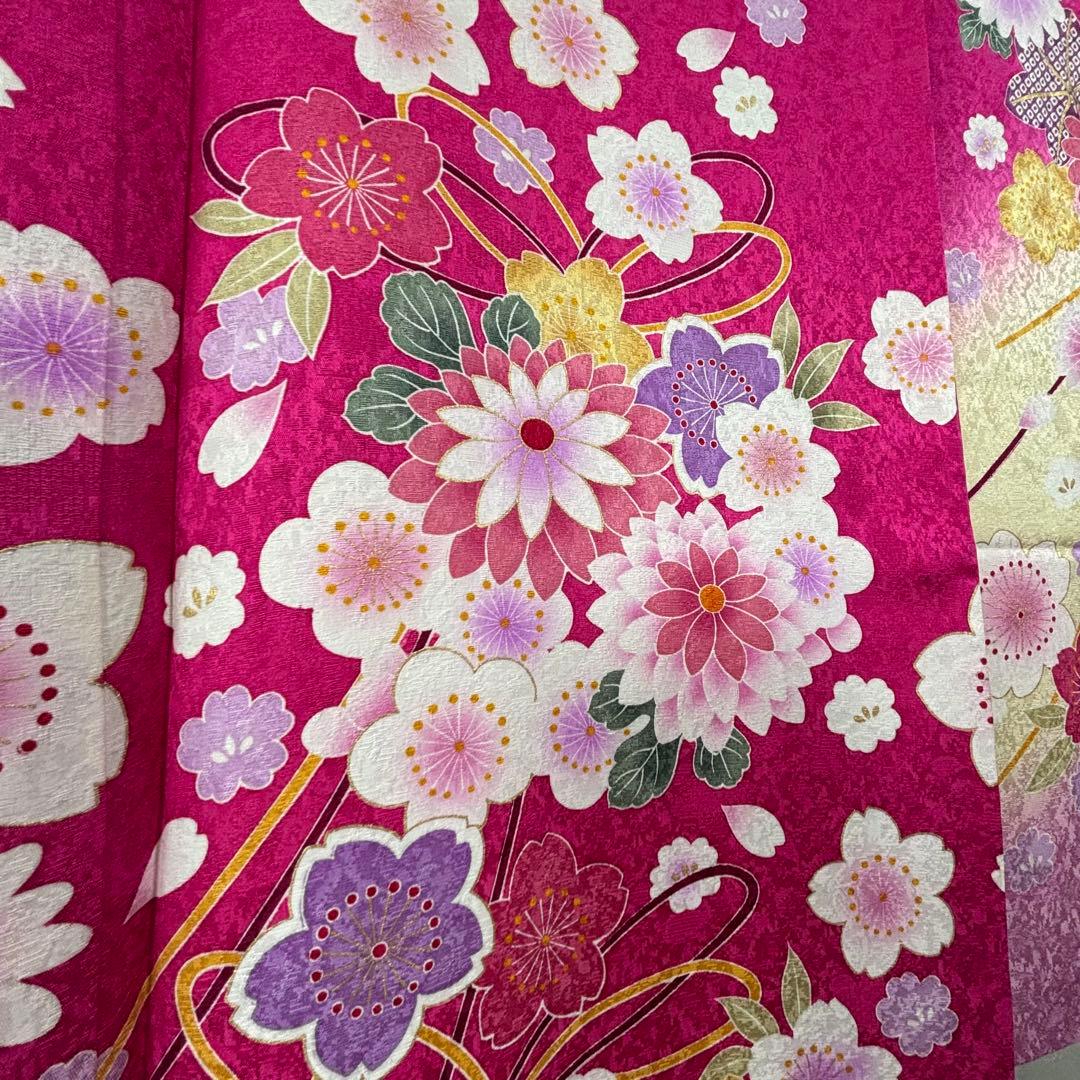 超美品　正絹　現代　振袖　成人式　着物　ピンク　躑躅色 175裄70 刺繍