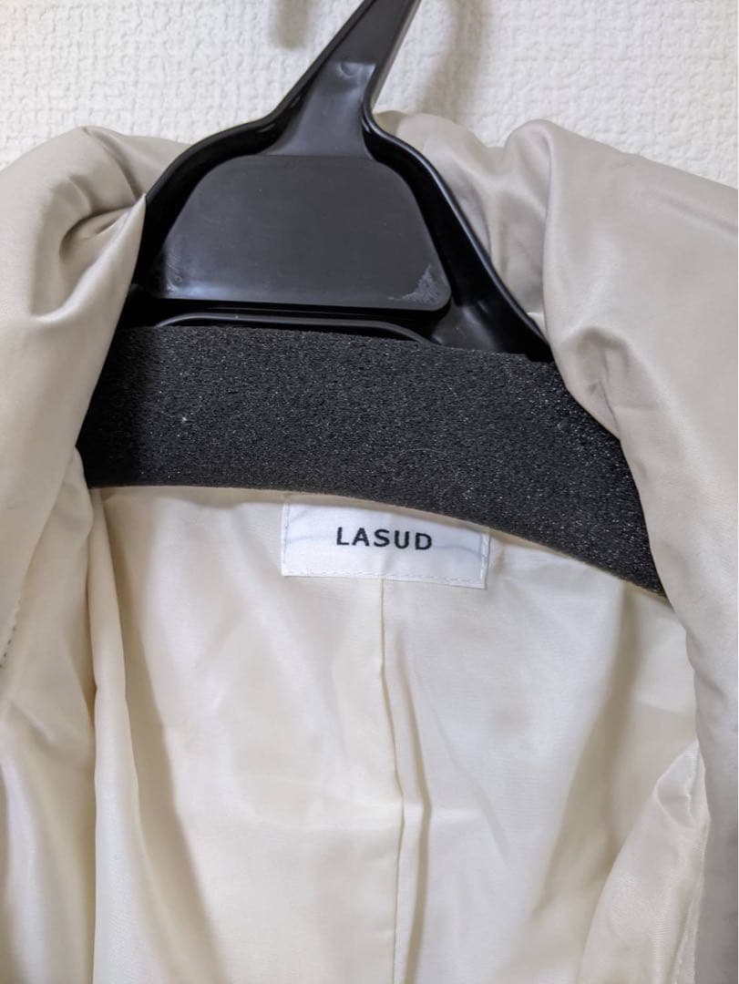 LASUDファーボアコート　アイボリー　未使用品　サイズ9号　定価34000円