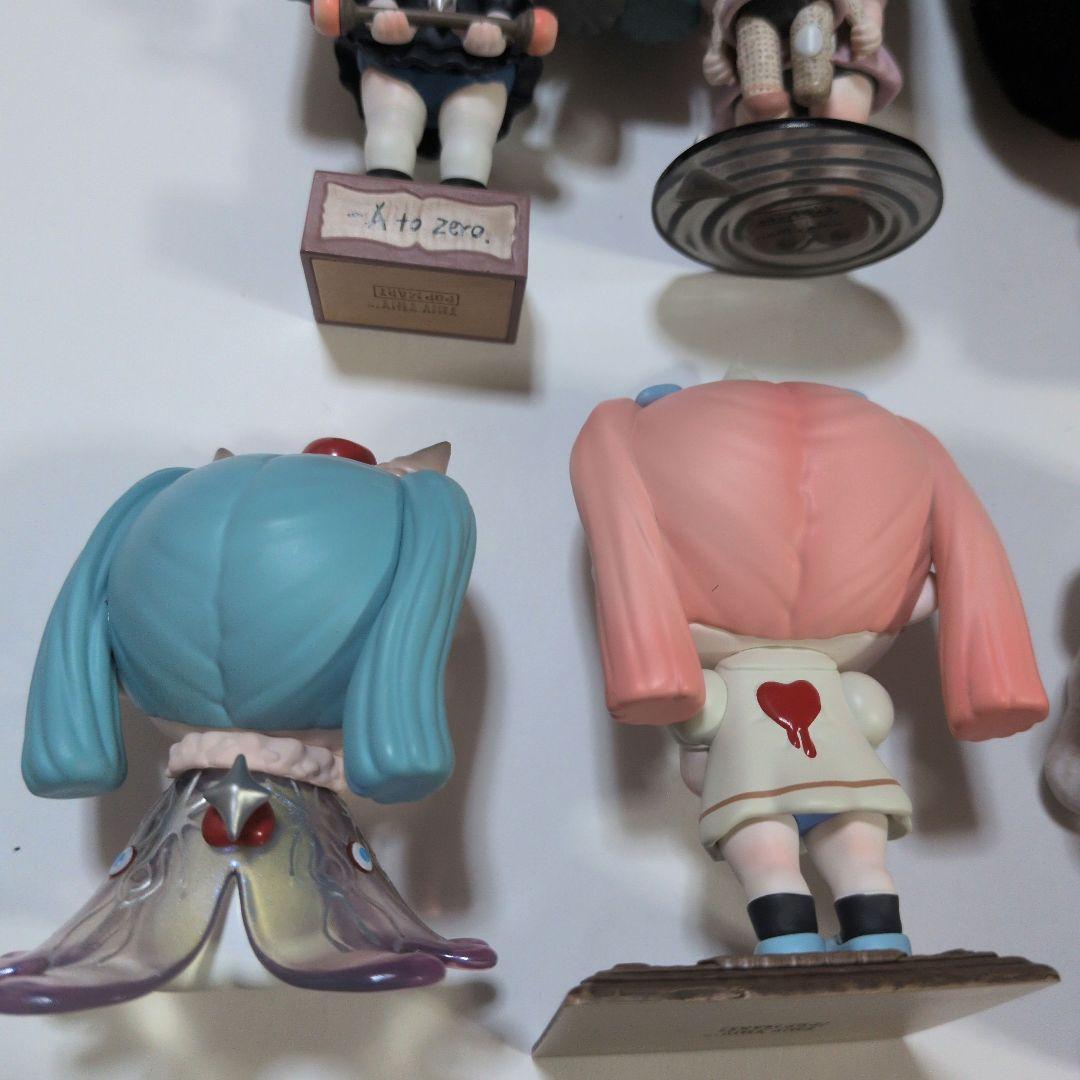 ポップマート　フィギュア popmart tinytinyプロローグシリーズ