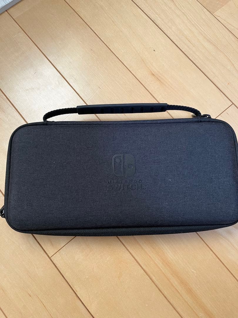 Nintendo Switch ネオンブルー/ネオンレッド　ケース付き
