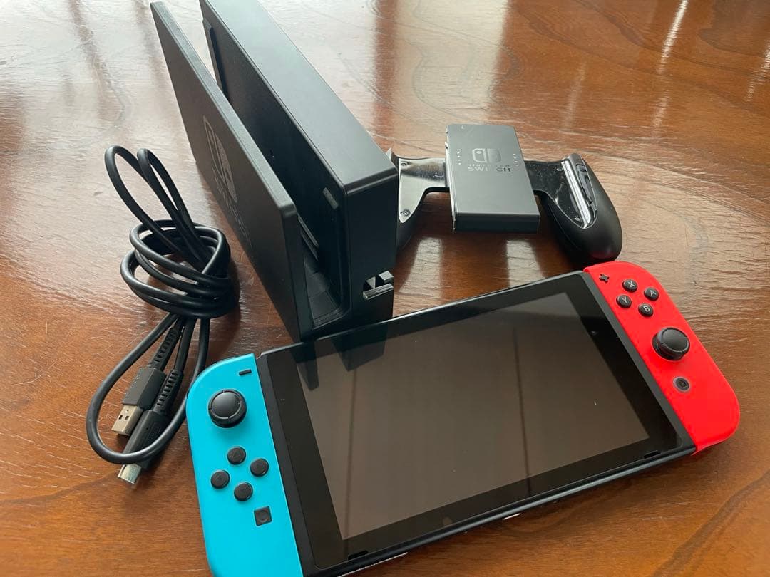 【ジャンク】Nintendo Switch 青/赤 本体 ドック付き